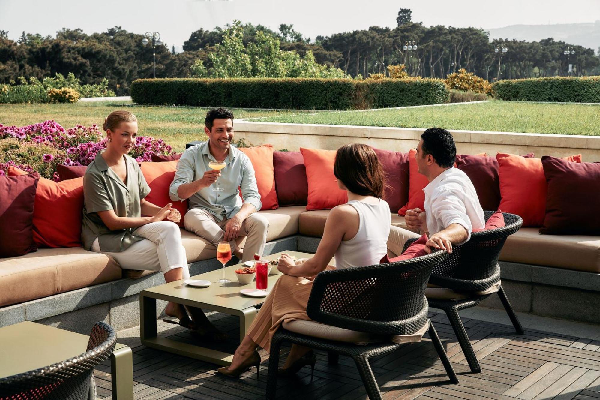 Jw Marriott Absheron Baku Hotel Zewnętrze zdjęcie The Terrace at The Westin