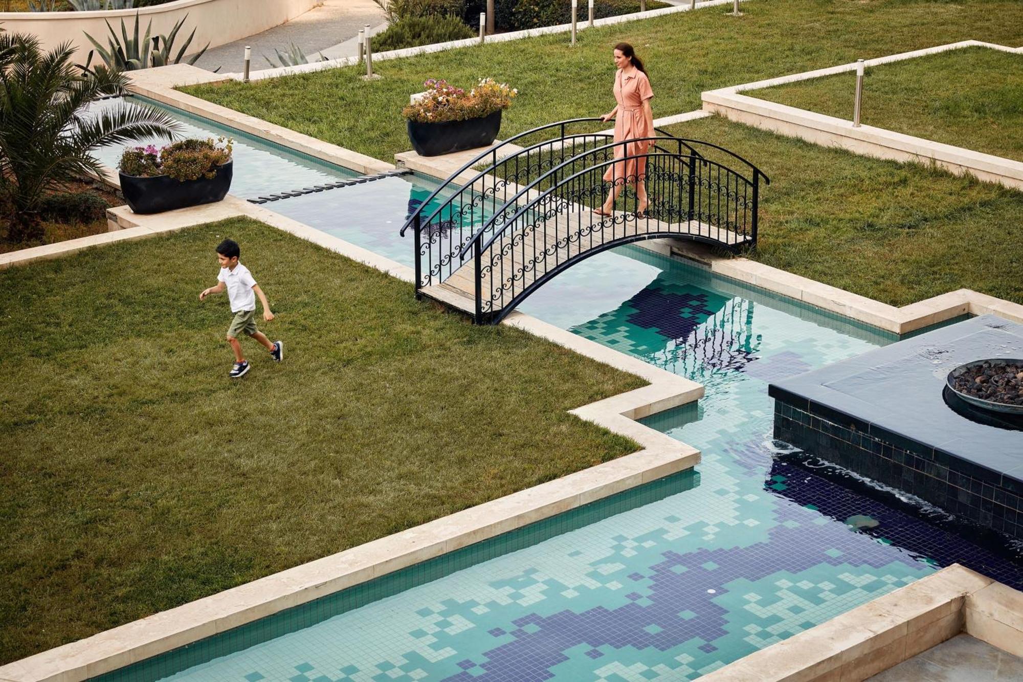 Jw Marriott Absheron Baku Hotel Zewnętrze zdjęcie The Gardens