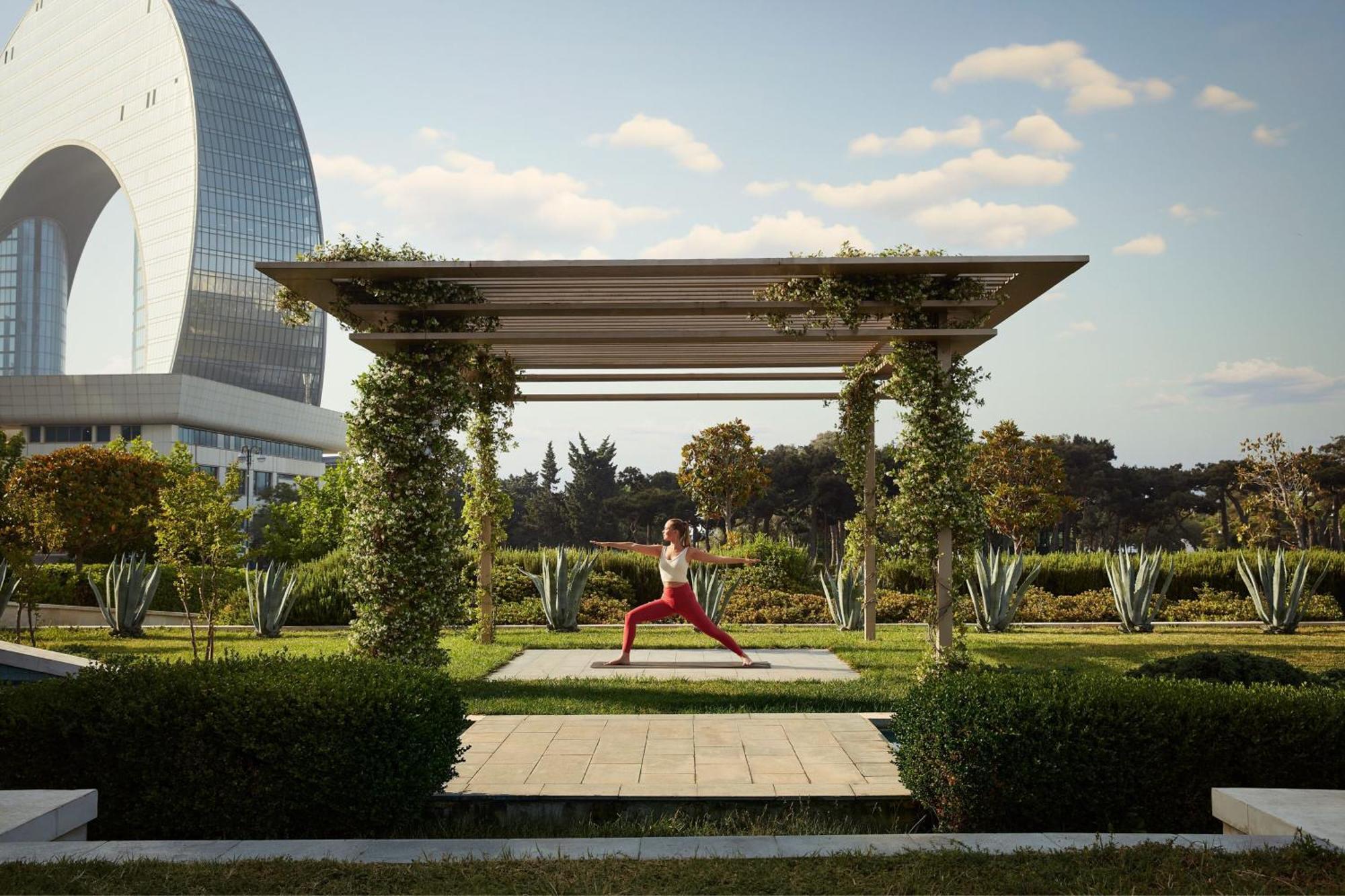Jw Marriott Absheron Baku Hotel Zewnętrze zdjęcie The park