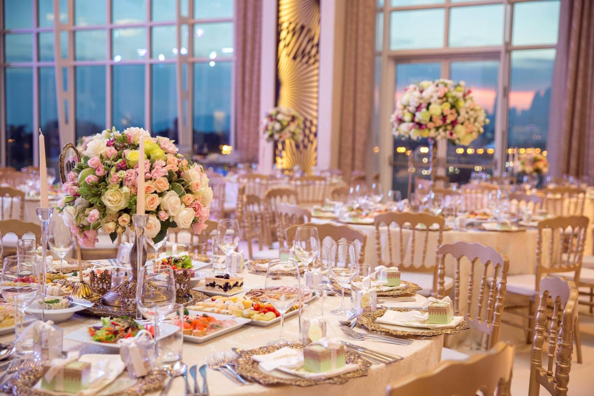 Jw Marriott Absheron Baku Hotel Zewnętrze zdjęcie A wedding reception